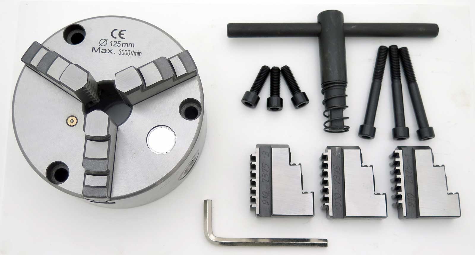 Samocentrovací soustružnické sklíčidlo K11-160 mm, 3 čelisti, DIN 6350