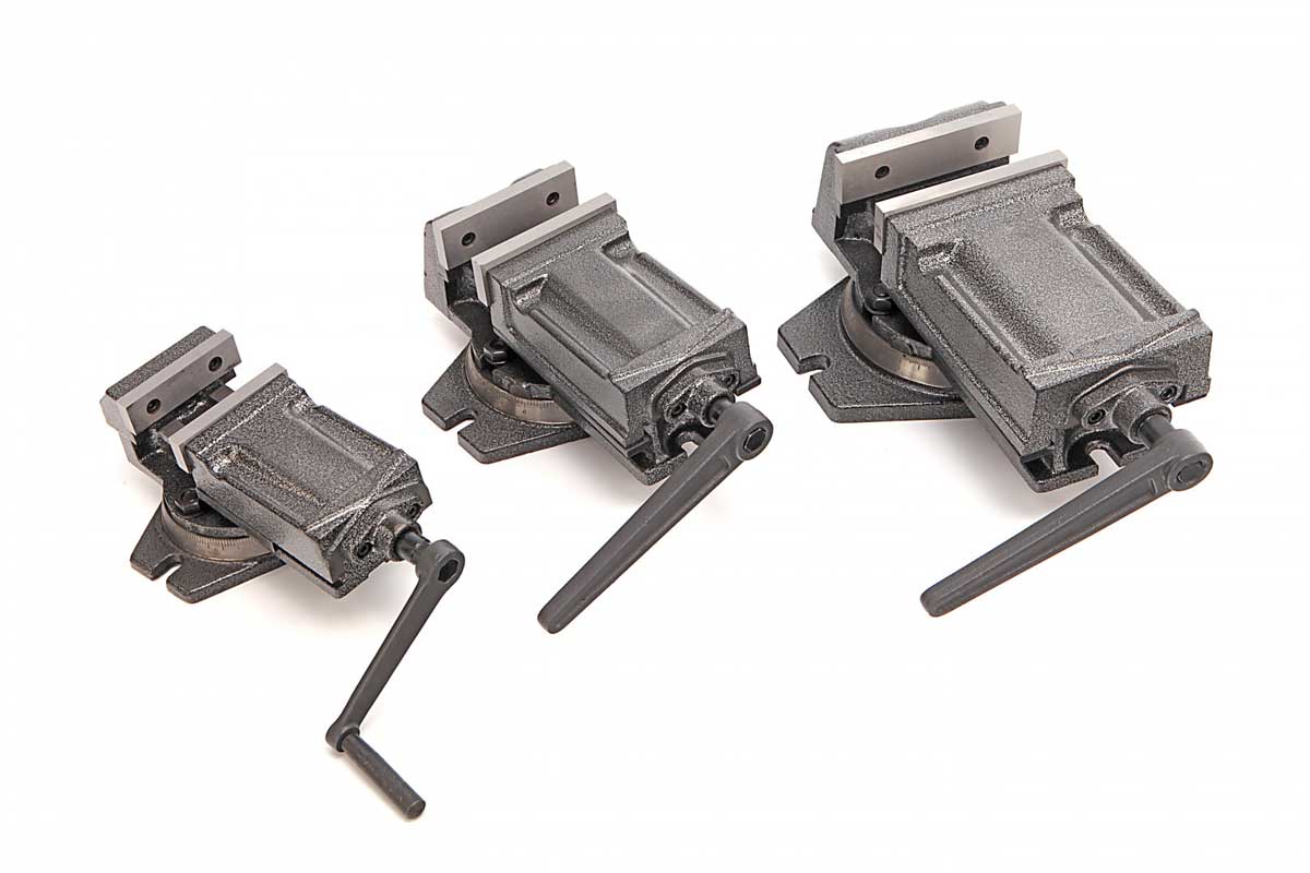 Litinový strojní svěrák typ 16 s odnímatelnou otočnou základnou pro strojní obrábění - šířka čelistí 125 mm