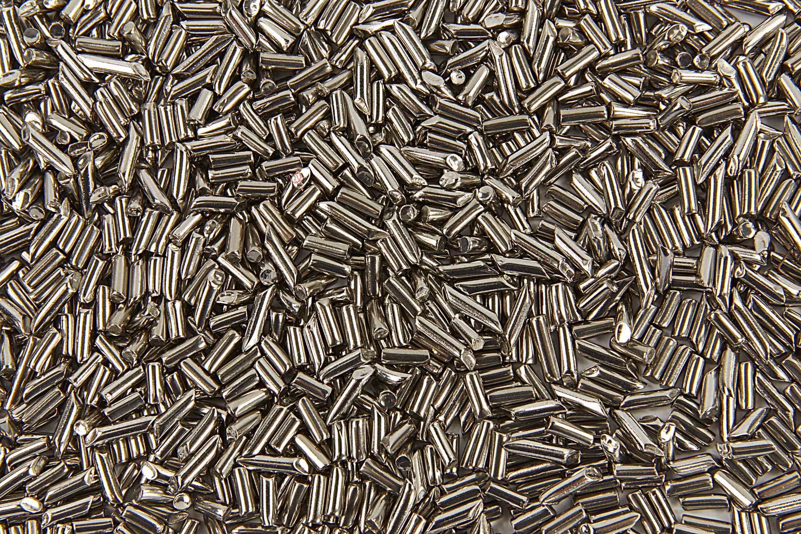 Leštící válečky pro leštící buben, průměr cca 2.5 mm, 1 kg
