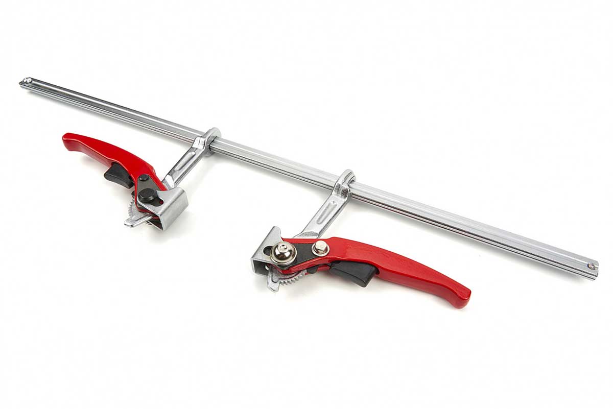 Truhlářská rychlostavitelná svěrka pro vnější i vnitřní lepení, rozsah do 1200 mm