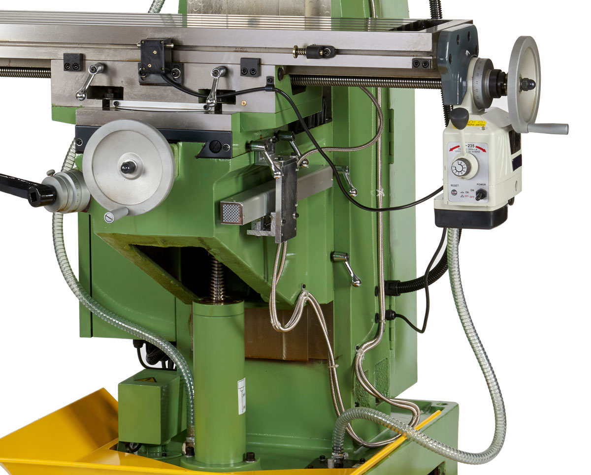 Warco HV horizontální / vertikální nástrojařská frézka, ISO 30, Invertor, strojní posuvy a DRO pro osy X, Y a Z, 950 kg