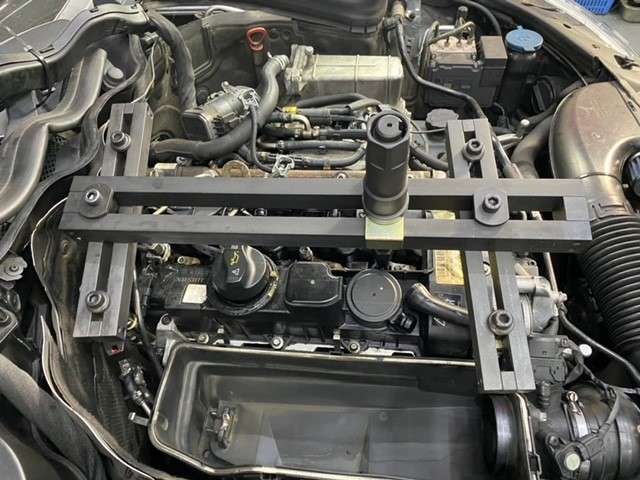 Sada pro demontáž hydraulických vstřikovačů, pro použití na CRDi motorech (common rail), Welzh