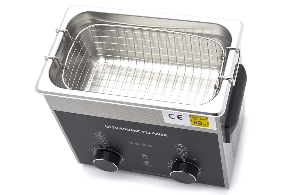 Precizní ultrazvuková čistička 2l s ohřevem, funkce "DEGAS", celkový výkon až 220 W
