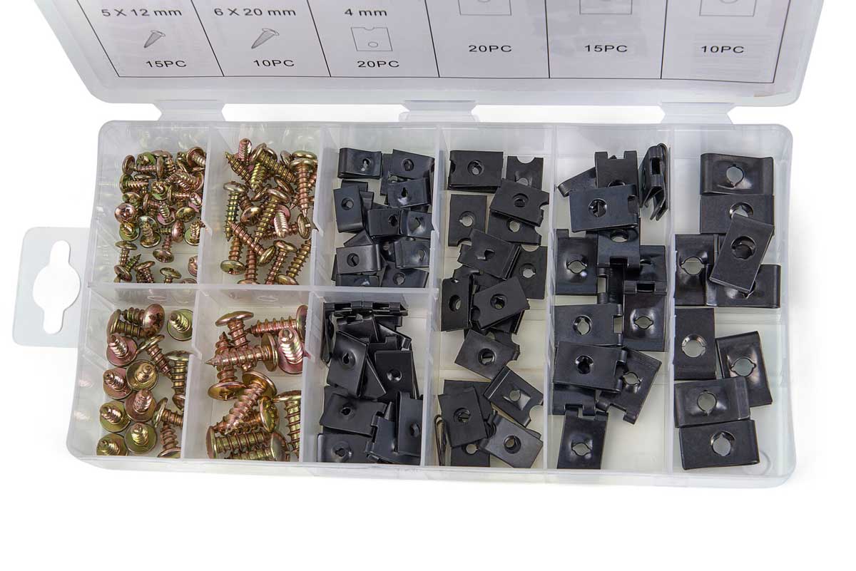 Sortiment vrutů a převlečných úchytek - matic, 170 dílů