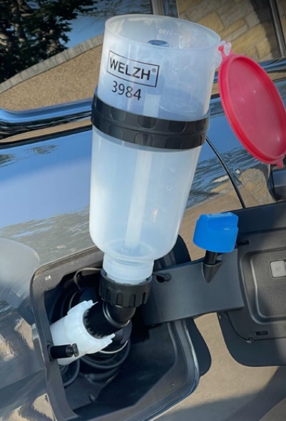 Plnicí trychtýř pro AdBlue® - šikmý, Welzh