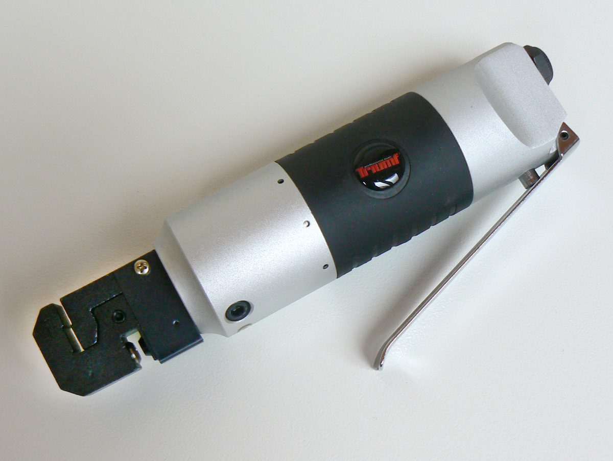 Kleště pneumatické falcovací, děrovací, Triumf