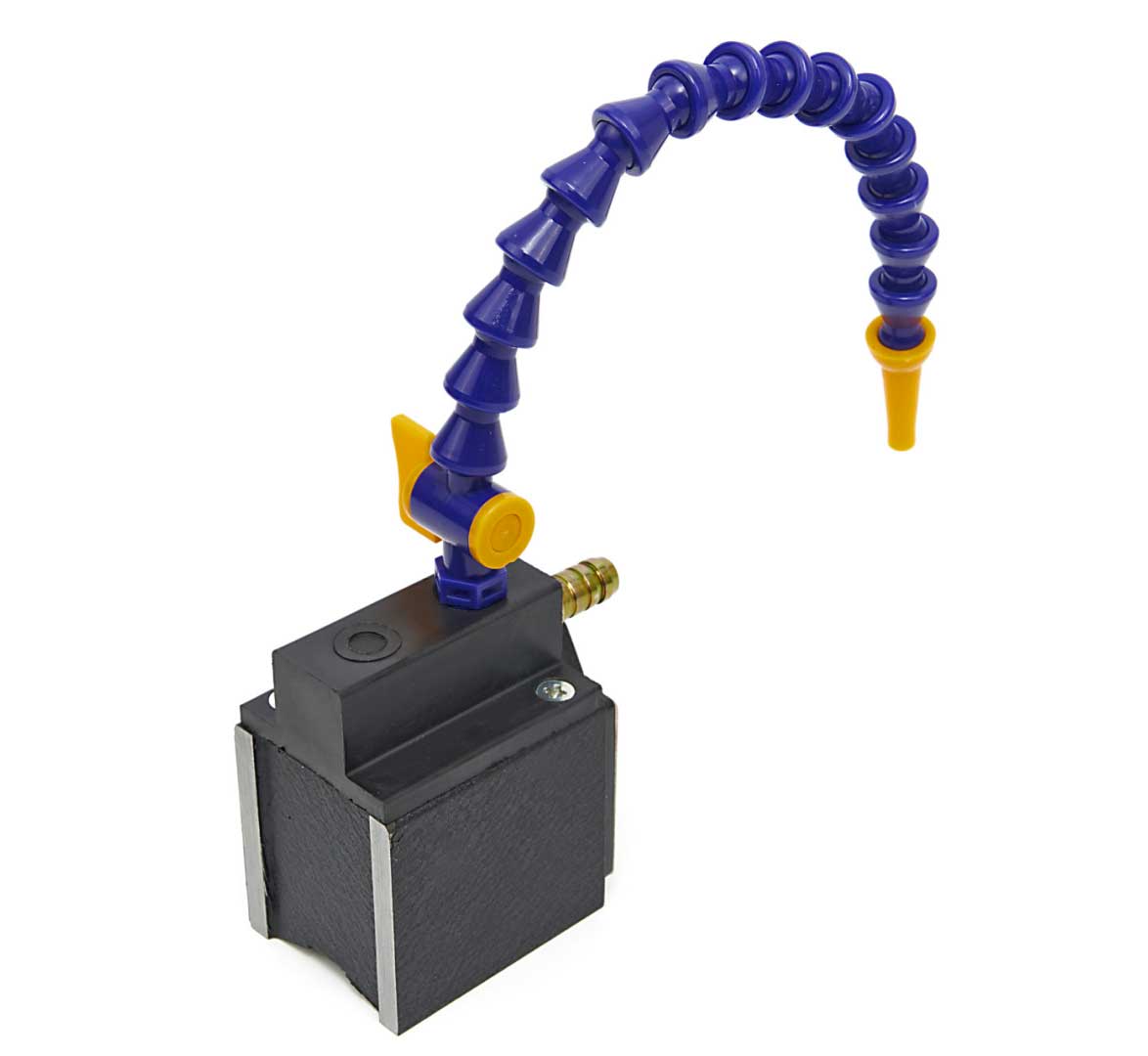 Flexibilní hadička chlazení se zapínatelnou magnetickou základnou