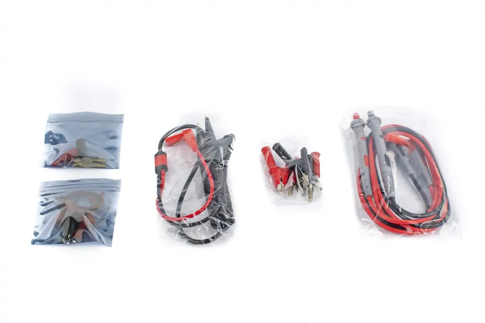 Sada 21 kusů měřicích nástavců pro multimetr včetně měřicího kabelu, krokosvorky a háčky na sondu