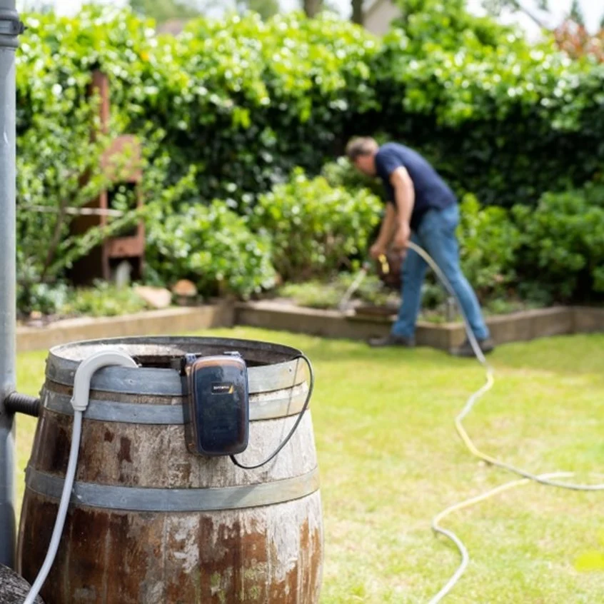 AKU bezdrátová vodní pumpa, vodní čerpadlo, 18V Li-Ion, 80W, průtok vody 1750 l/hod., bez baterie a nabíječky, bateriová platforma MAXXPACK BATAVIA