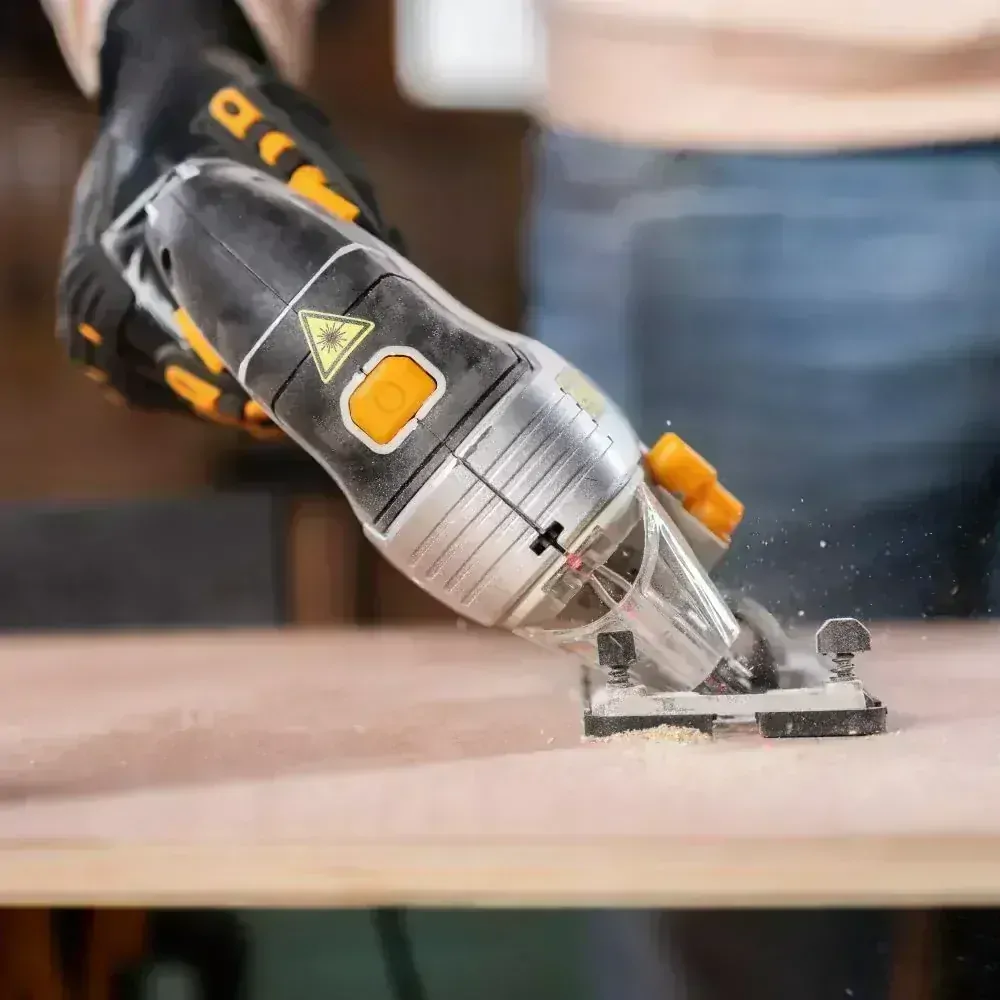 Přímočará, stavitelná, kyvadlová pilka pro řezání dřeva, plastu i kovu, příkon 850W, pokosy -45° až 45°, laser, LED, MAXXSERIES BATAVIA 7064695