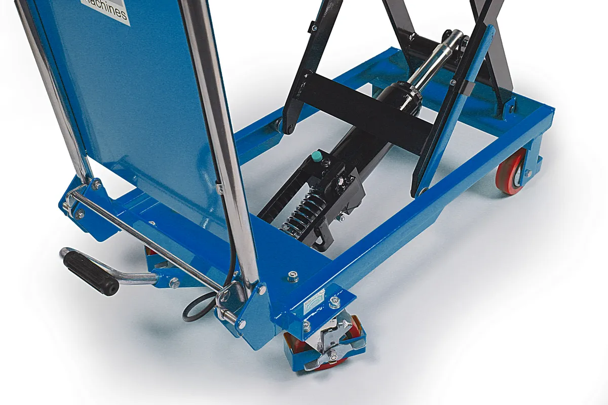 Manipulační vozík s hydraulickým stolem, nosnost až 150 kg, hmotnost 44 kg