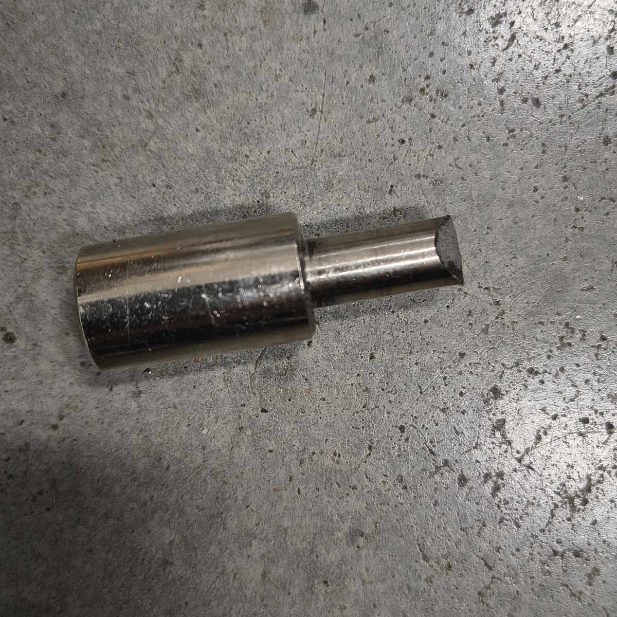 Šperkařská stáčečka-rolovačka plechu se 4 rolnami, 75 + 25 mm, 6 kg - prasklá hřídelka