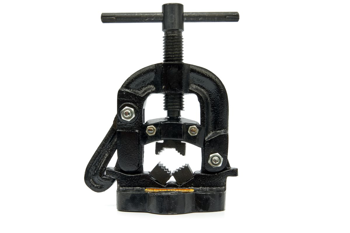Otevírací a samouzavírací svorka na trubky, 32 mm