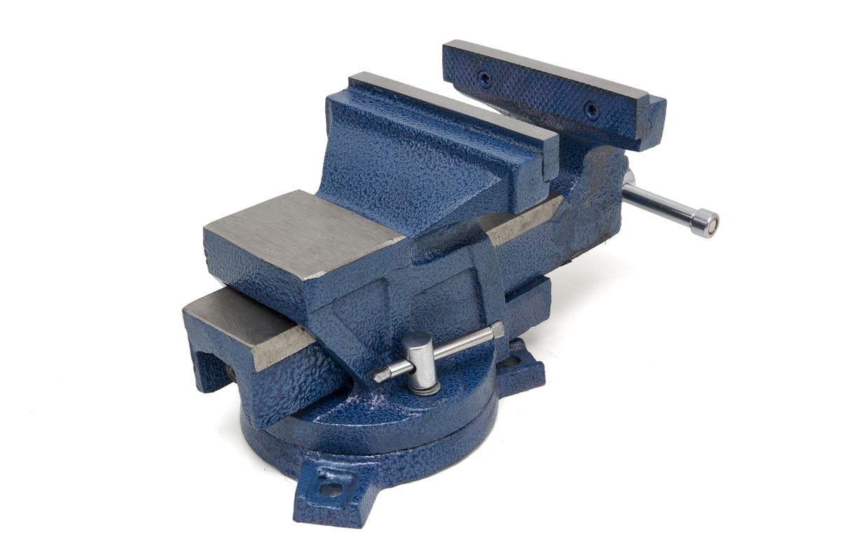 Svěrák dílenský 125 mm s otočnou základnou