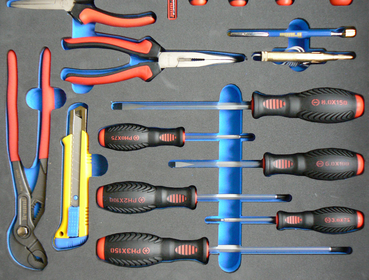 Modul kleští a šroubováků, 23 dílů, rozměr - 585 x 405 x 35 mm, Triumf