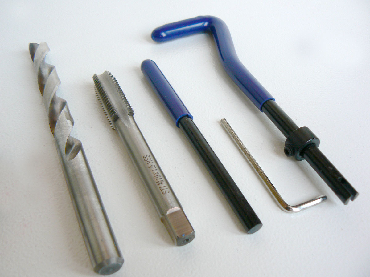 Sada na opravu závitů M6x1.0-M8x1.25-M10x1.5-M12x1.75-M14x1.25 - 130 ks, Condor Werkzeug