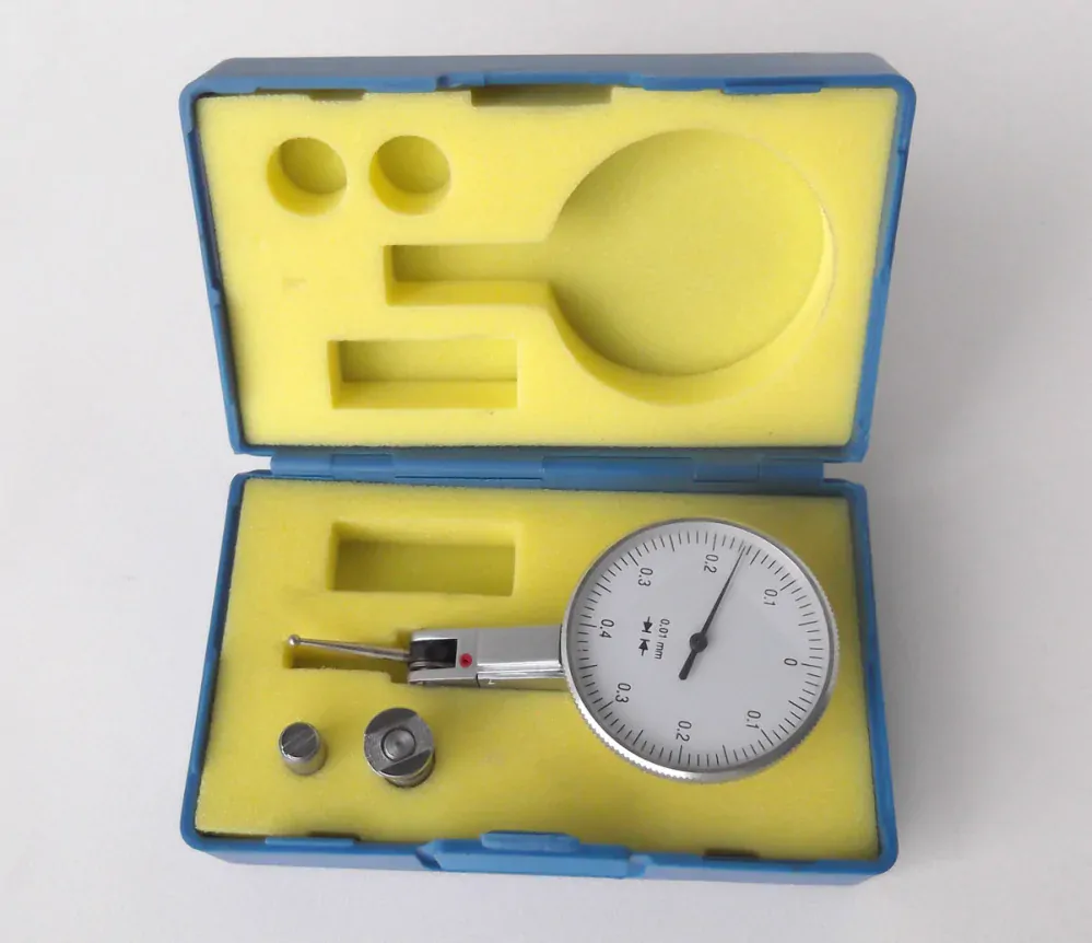 Odchylkoměr (úchylkoměr) analogový páčkový číselníkový, 0,01mm, KM