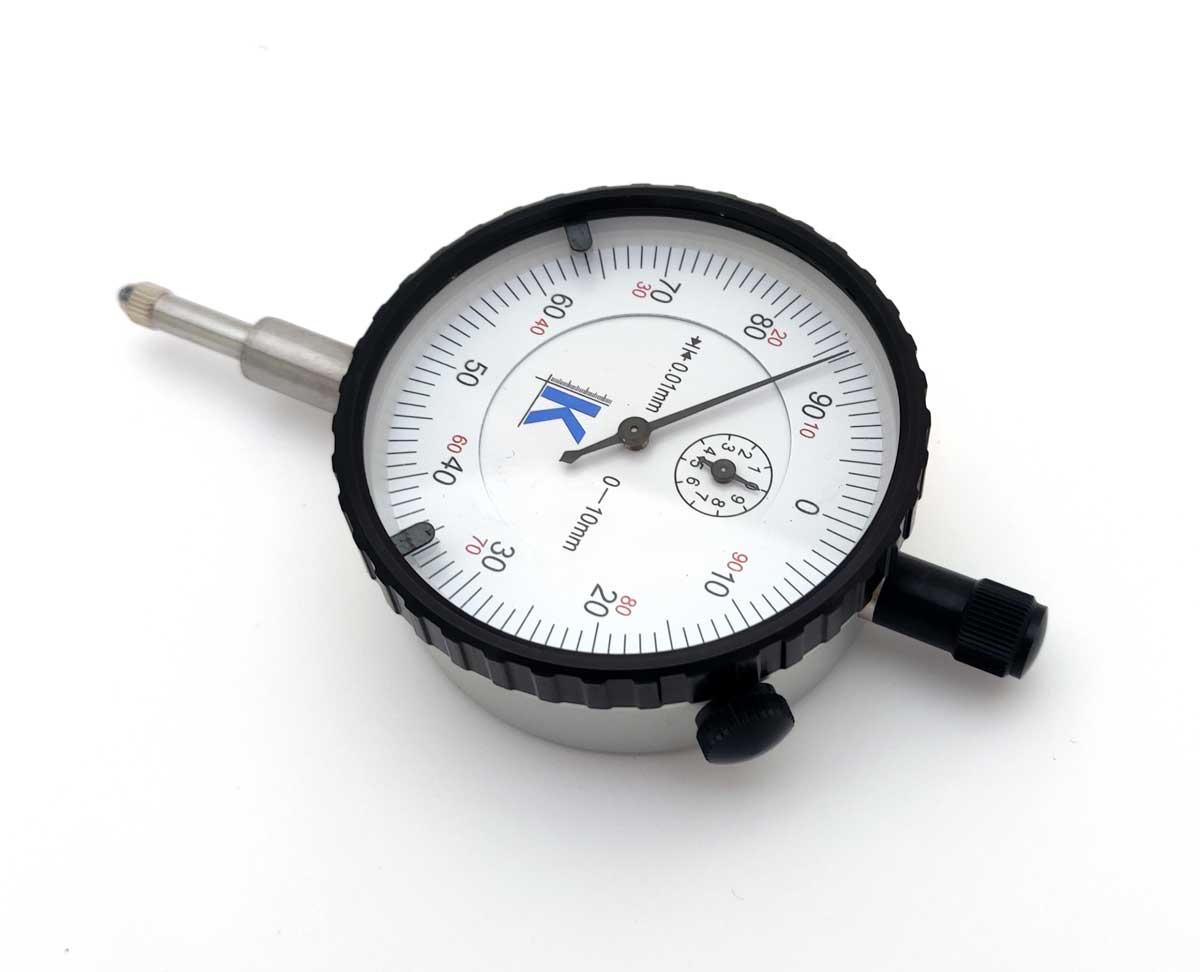 Úchylkoměr číselníkový ČSN EN ISO 46325 (ČSN 25 1811, 25 1816) 0-10 mm, KM
