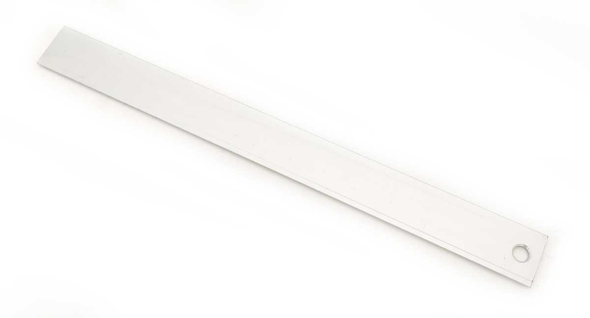 Měřítko hliníkové s úkosem 500 x 50 x 5 mm, KM