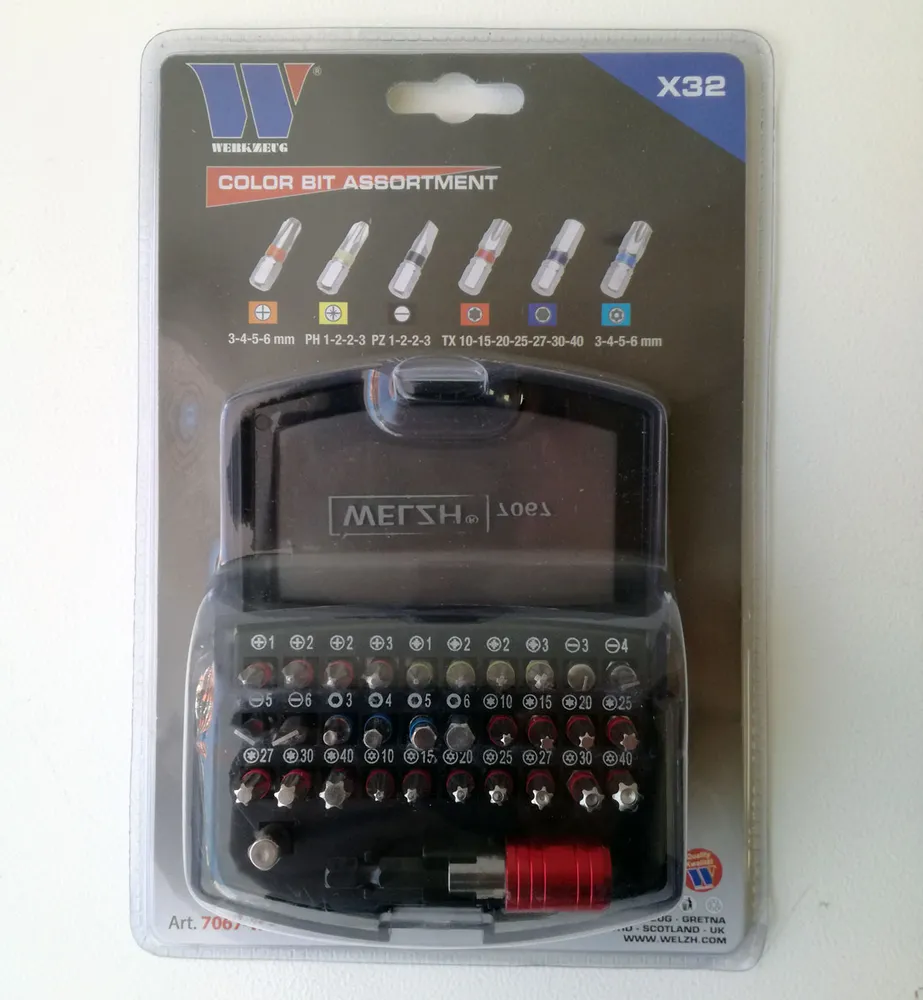 Sada profesionálních bitů - 32 ks, materiál S2, držák bitů a 1/4" adaptér, Welzh