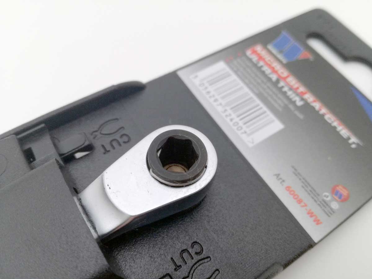 Mikro ráčna 1/4" na bity, ultra tenká, CrV, s přepínací páčkou a vyhazovákem, Welzh