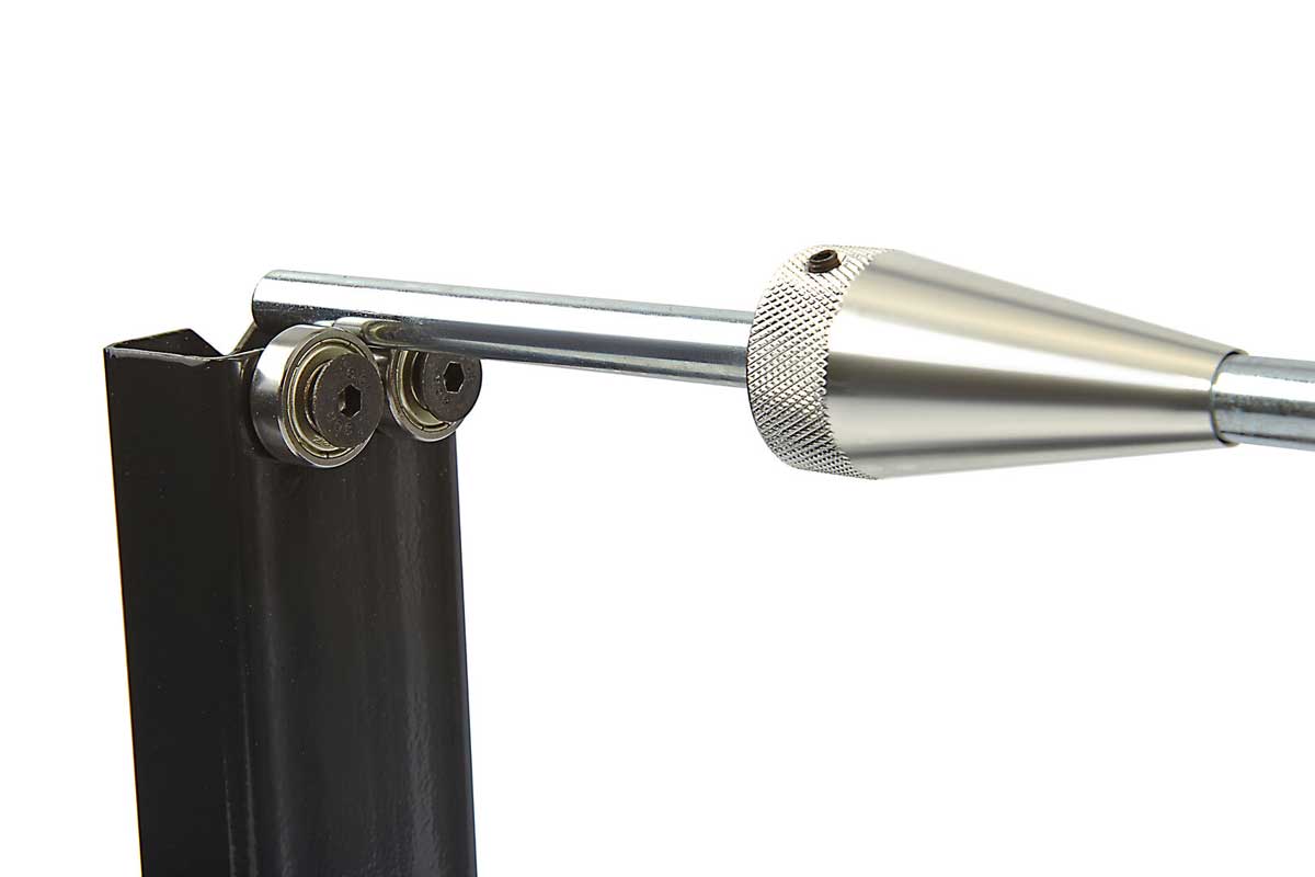 Vyvažovačka motocyklových kol s nastavitelnými rameny pro kola šířky až 9"