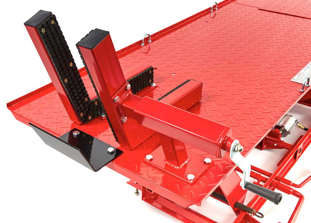 Pneumatický a hydraulický motocyklový zvedák 300, zvednutí až 450 kg, luxusní upínací háky, hmotnost 150 kg