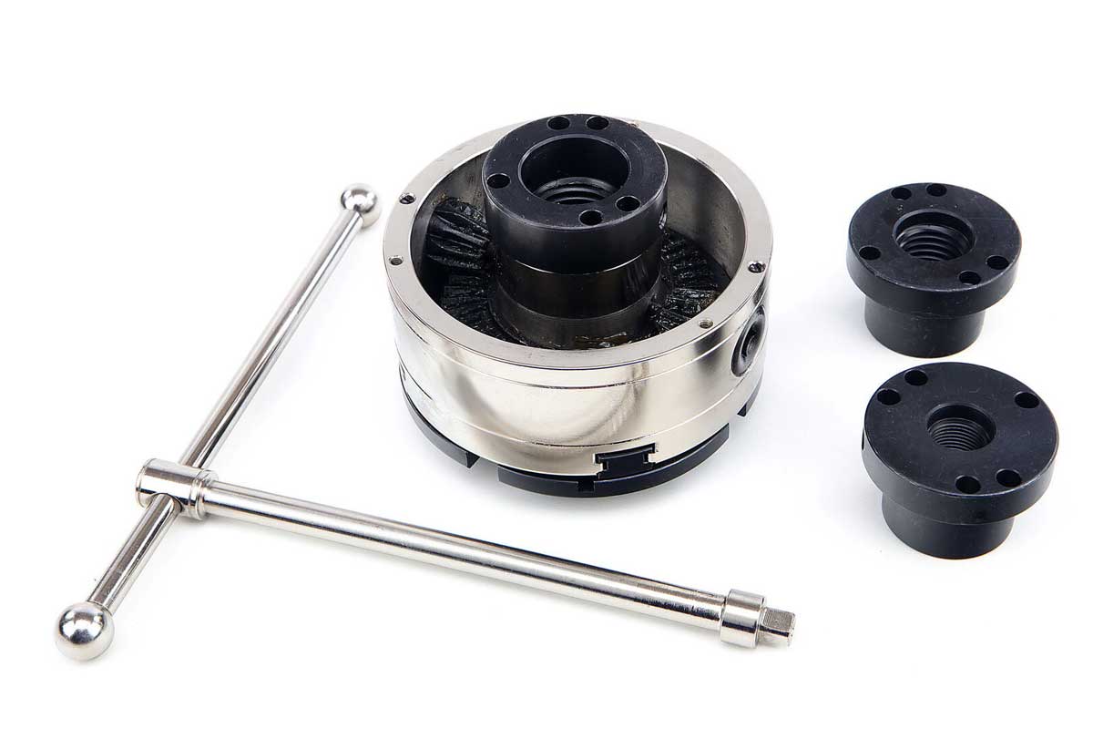 Samocentrovací sklíčidlo CK 5 - 4 H pro soustruh na dřevo, 125 mm, s adaptéry a příslušenstvím