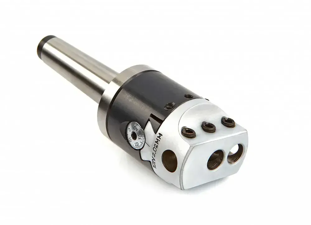 Off-set vyvrtávací hlava s výměnnými kužely MK2 / MK3, průměr hlavy 50 mm, včetně karbidových nožů a fly cutteru