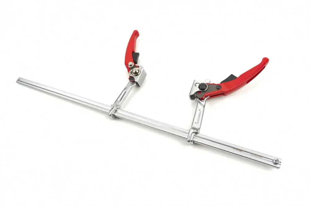 Truhlářská rychlostavitelná svěrka pro vnější i vnitřní lepení, rozsah do 900 mm