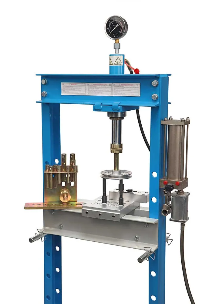 Lisovací přípravky / piny / kolíky / čepy pro dílenské lisy - sada