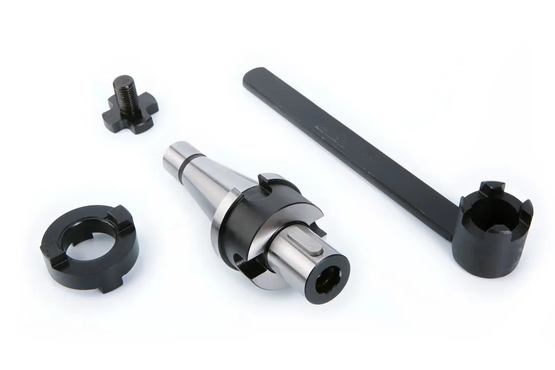 Držák/ upínací trn nástrčných válcových fréz - kužel ISO 40, pro vnitřní průměr 22 mm