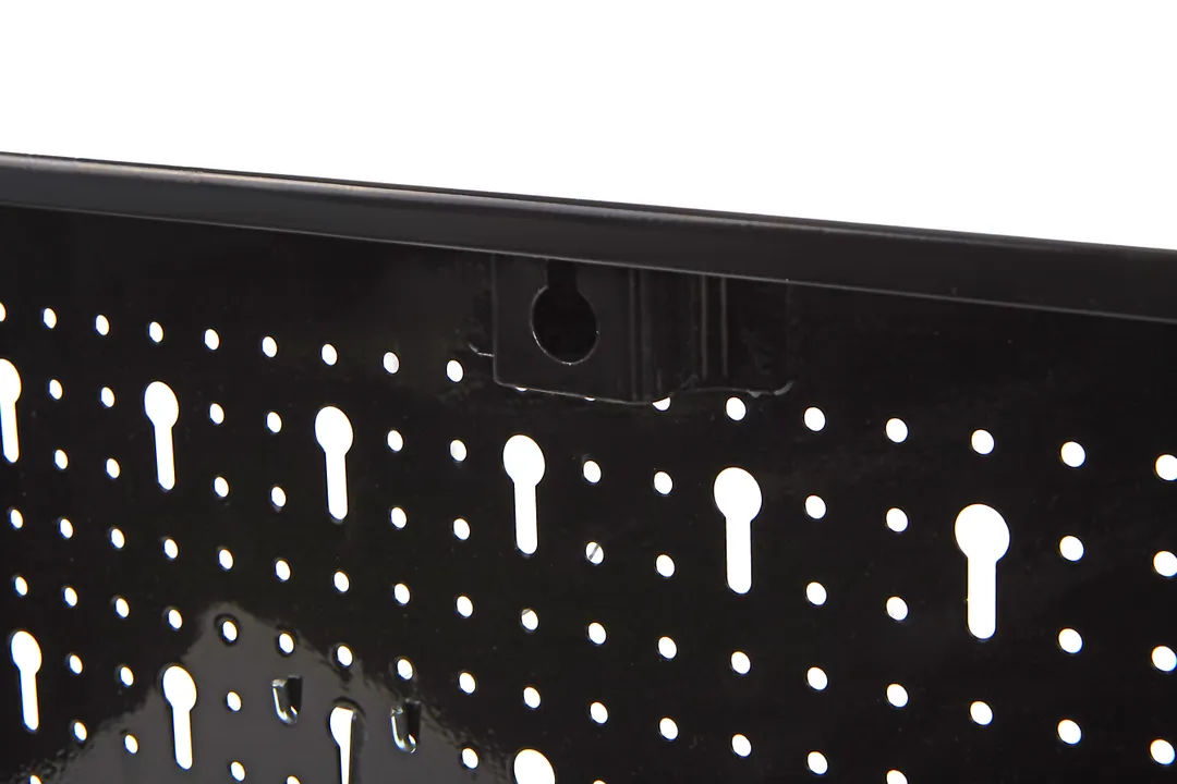 Třídílná ocelová stěna na nářadí s 18ti háčky