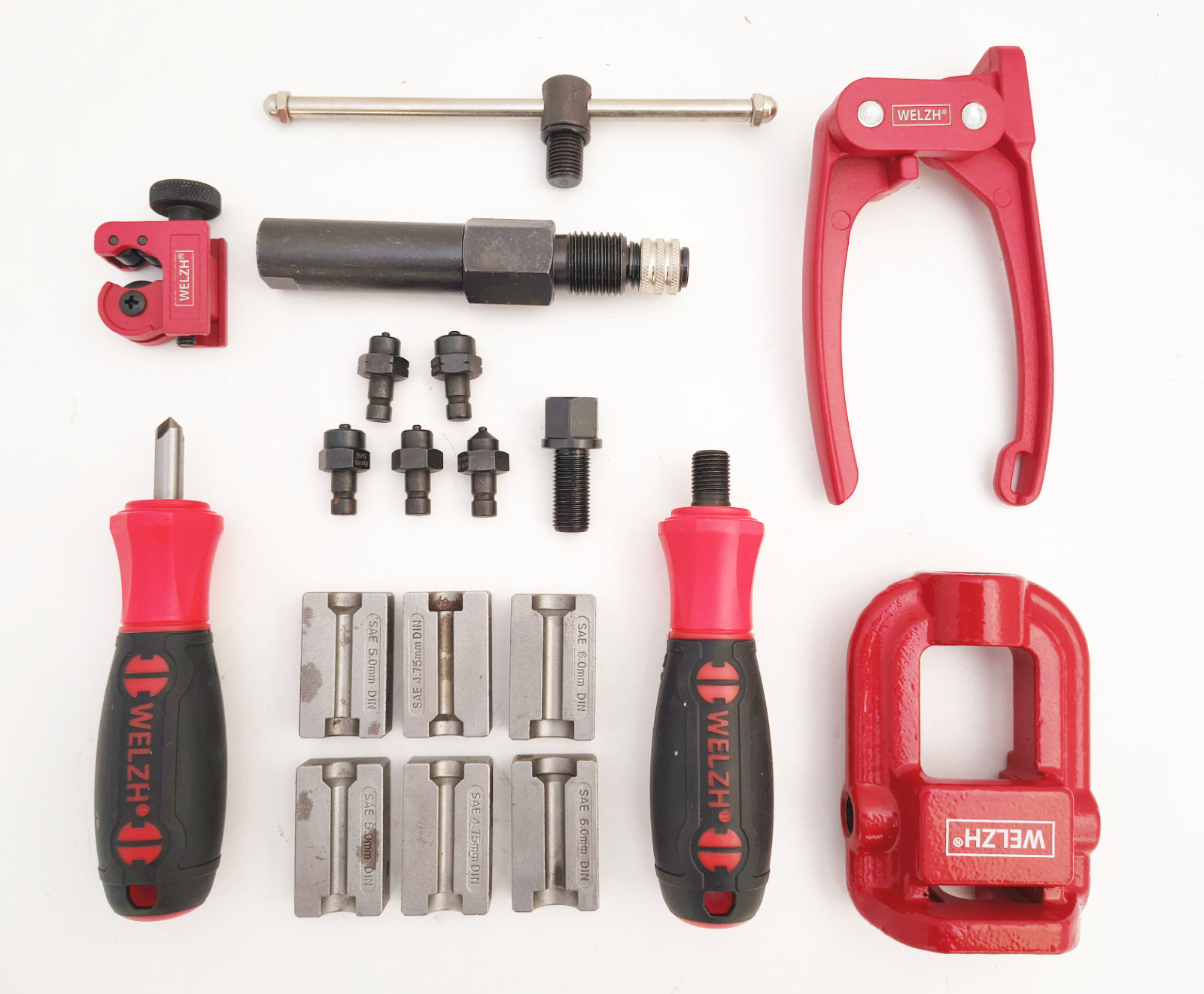 Profesionální sada nástrojů a přípravků pro pertlování brzdových trubek Flare-Mate™, Welzh