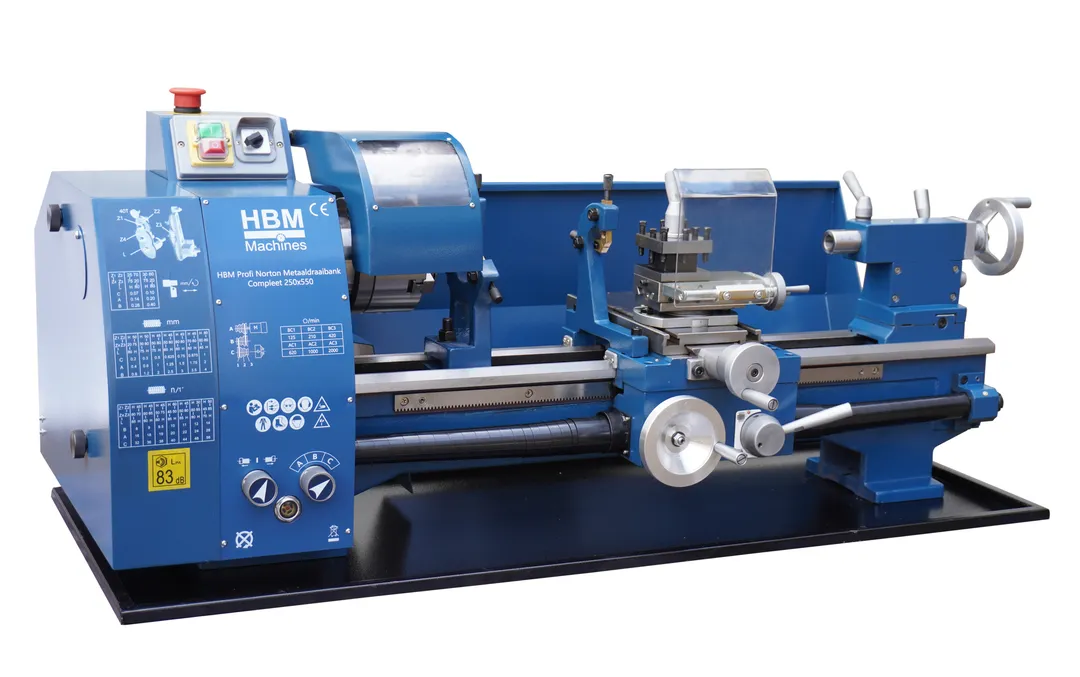 HBM 250 x 550, hrotový soustruh na kov, řemenový pohon, převodovka posuvů norton, plně vybavený, 1f, 750 W, 140 kg
