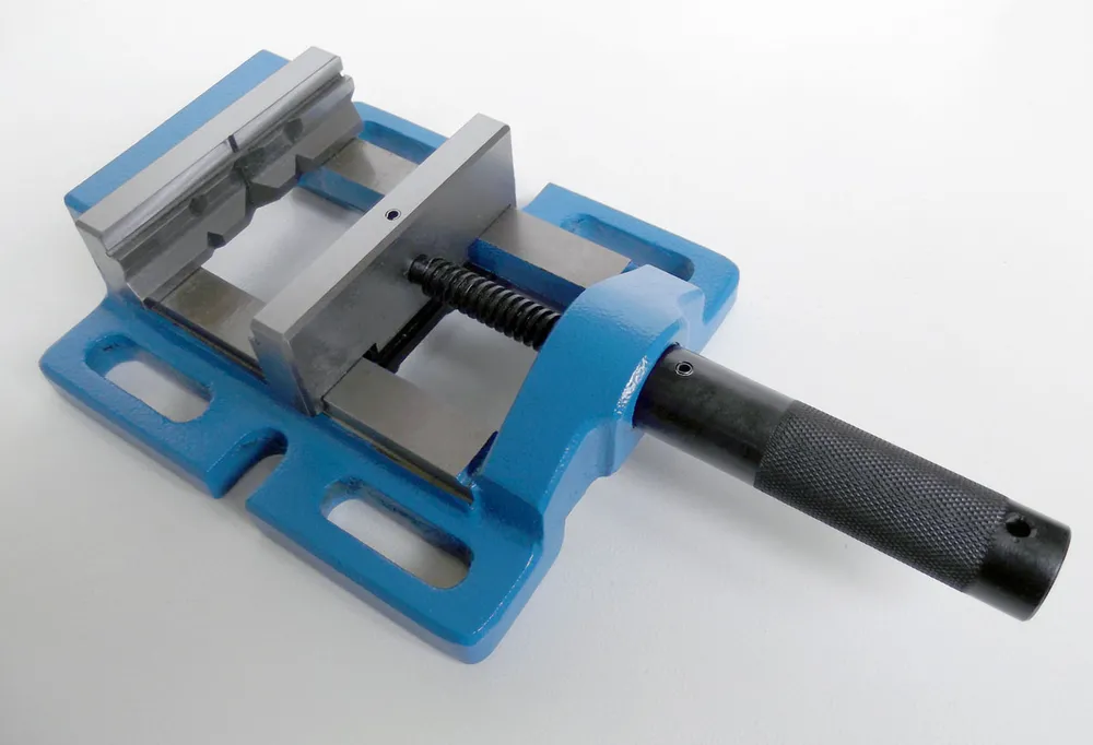 Přesný strojní svěrák pod vrtačku a frézku - šířka čelistí 100 mm, 4 kg, Warco