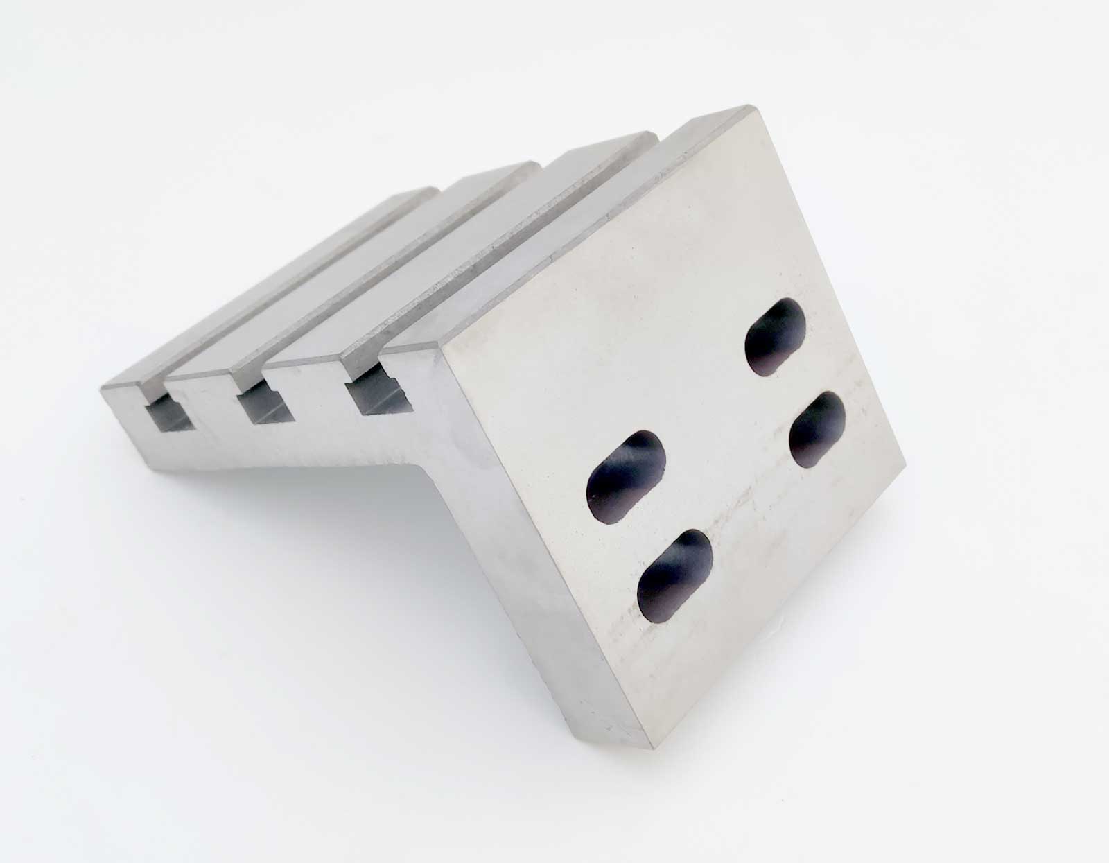 Vyztužená broušená litinová úhlová deska, T-drážky, 165 x 125 x 115 mm, Warco