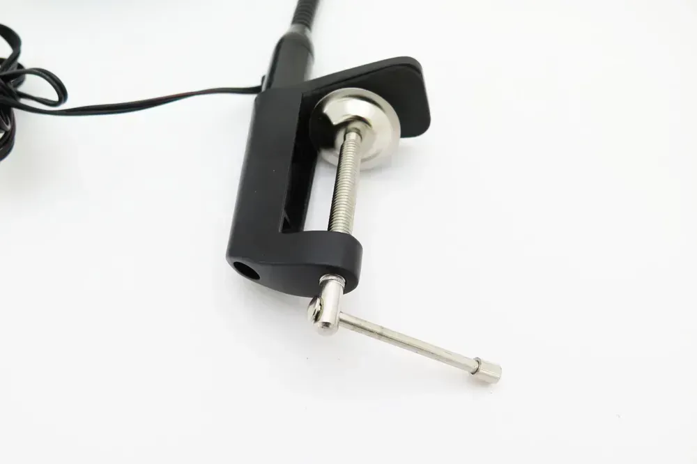 Výkonné bodové LED světlo s upínací svěrkou, Warco