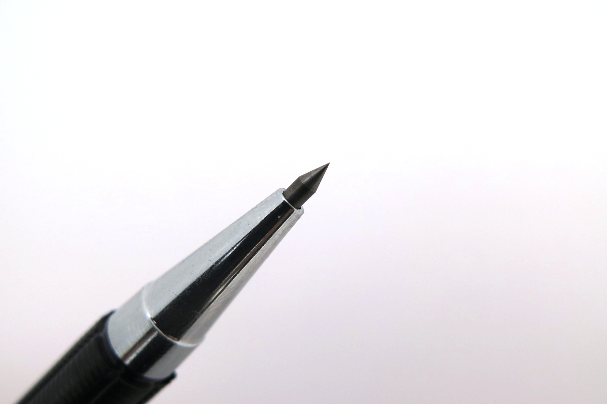 Rýsovací jehla s vyměnitelným výsuvným karbidovým hrotem, 150 mm, KM