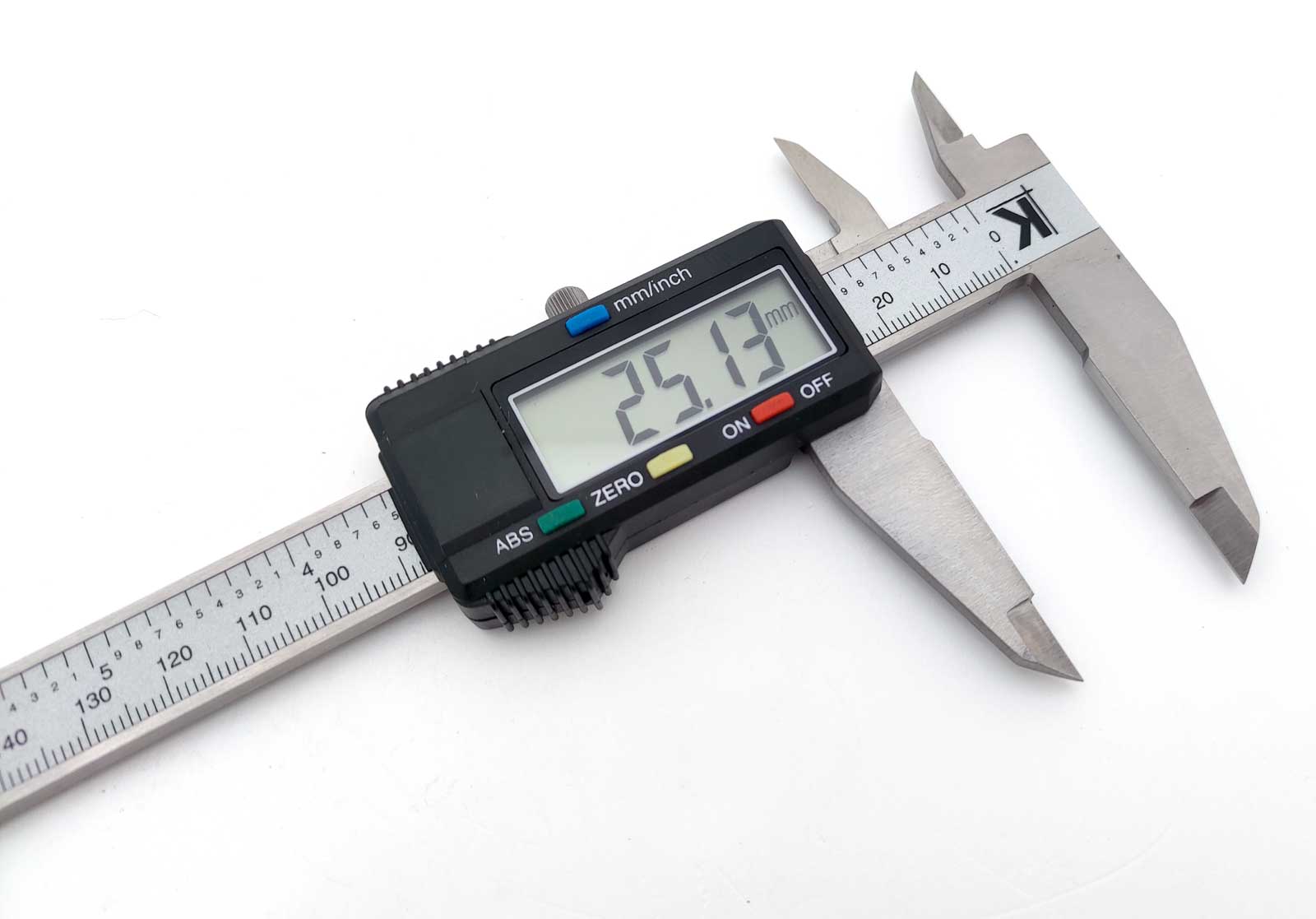Posuvné měřítko digitální ČSN 25 1238 (ČSN 25 1236), DIN 862, pro leváky, 200mm, KM