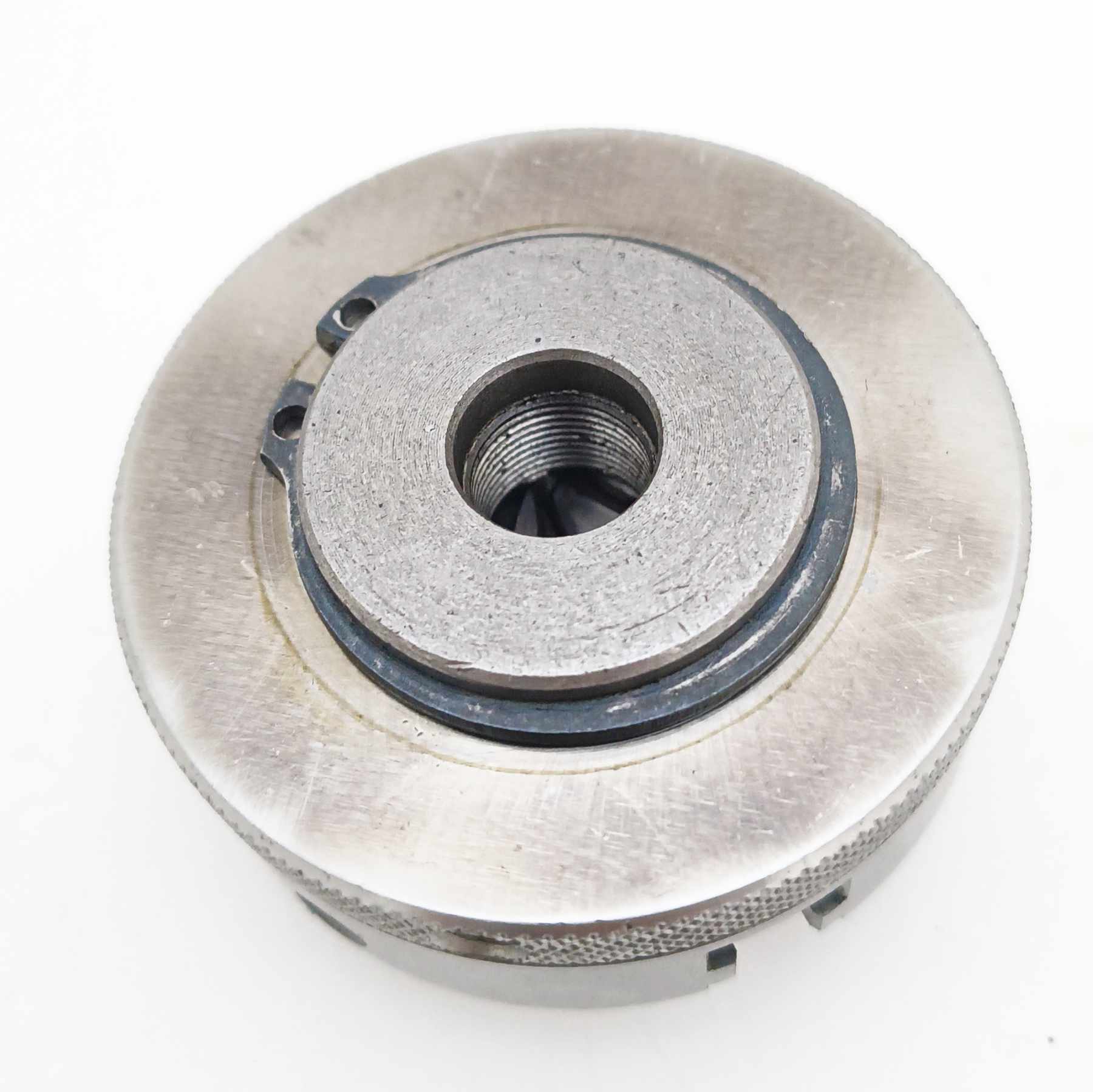Samocentrovací soustružnické sklíčidlo 65 mm, 3 čelisti, závit 14 x 1 mm