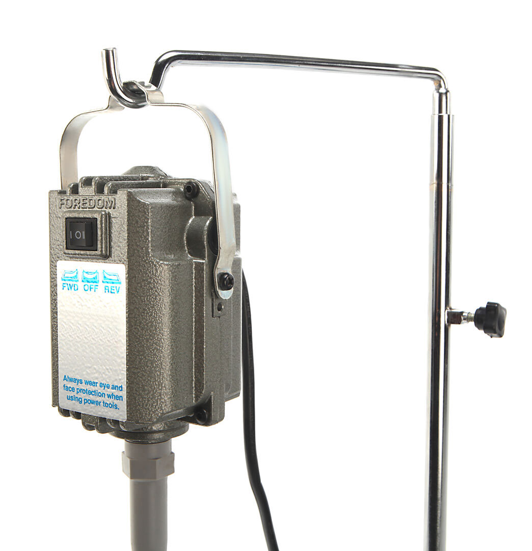 Teleskopický držák pro závěsný motor