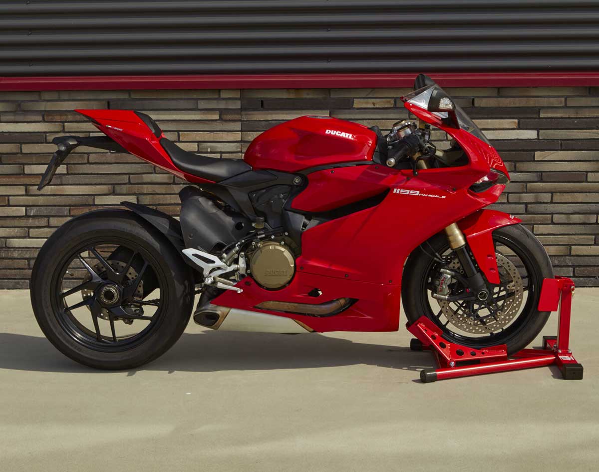 Motocyklový protipojezdový stojan pro uchycení přední pneumatiky, Model 1, červený