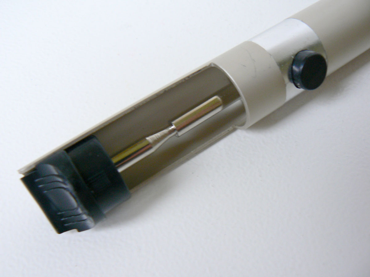 Odsávačka cínu, manuální - pneumatická, Triumf