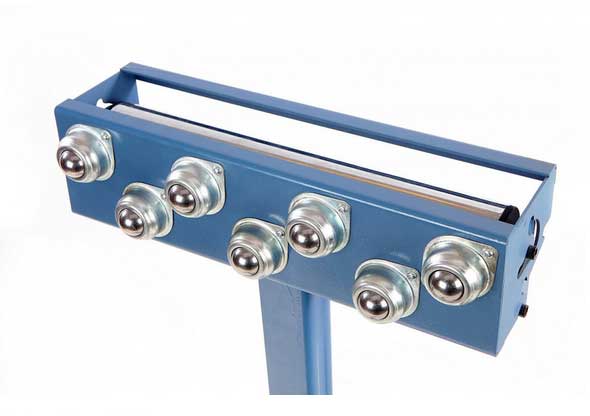 Výškově stavitelný podávací stojan pro strojní pily s rolnou 3 v 1, 730 - 1120 mm, nosnost až 200 kg