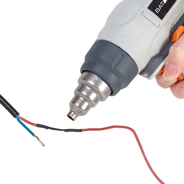 Aku bezdrátová horkovzdušná pistole, max. teplota 550°C, 140 l./min., 18V Li-Ion, bez baterie a nabíječky, bateriová platforma MAXXPACK BATAVIA