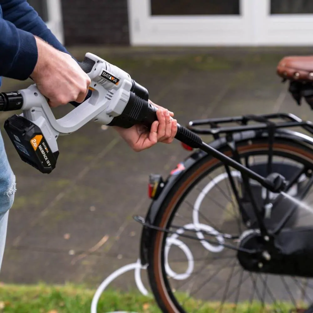 Aku vapka, bezdrátový, tlakový čistič včetně čerpadla, filtru, plováku a 6m hadice. 22 bar, 120 l./hod. Bez baterie a nabíječky. MAXXPACK BATAVIA 7064735