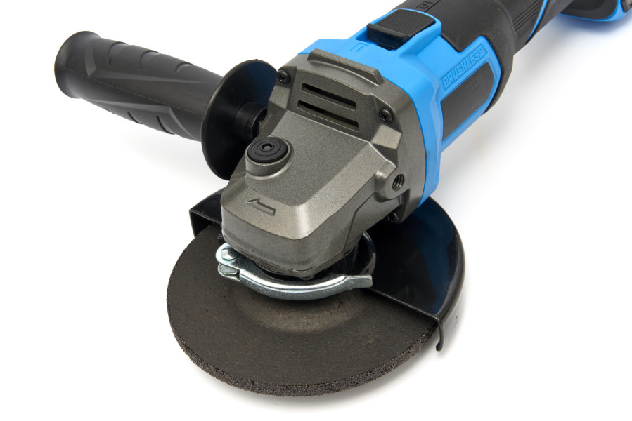 AKU úhlová bruska 125 mm, 20V, bateriová platforma Power20.5, bez baterie a nabíječky