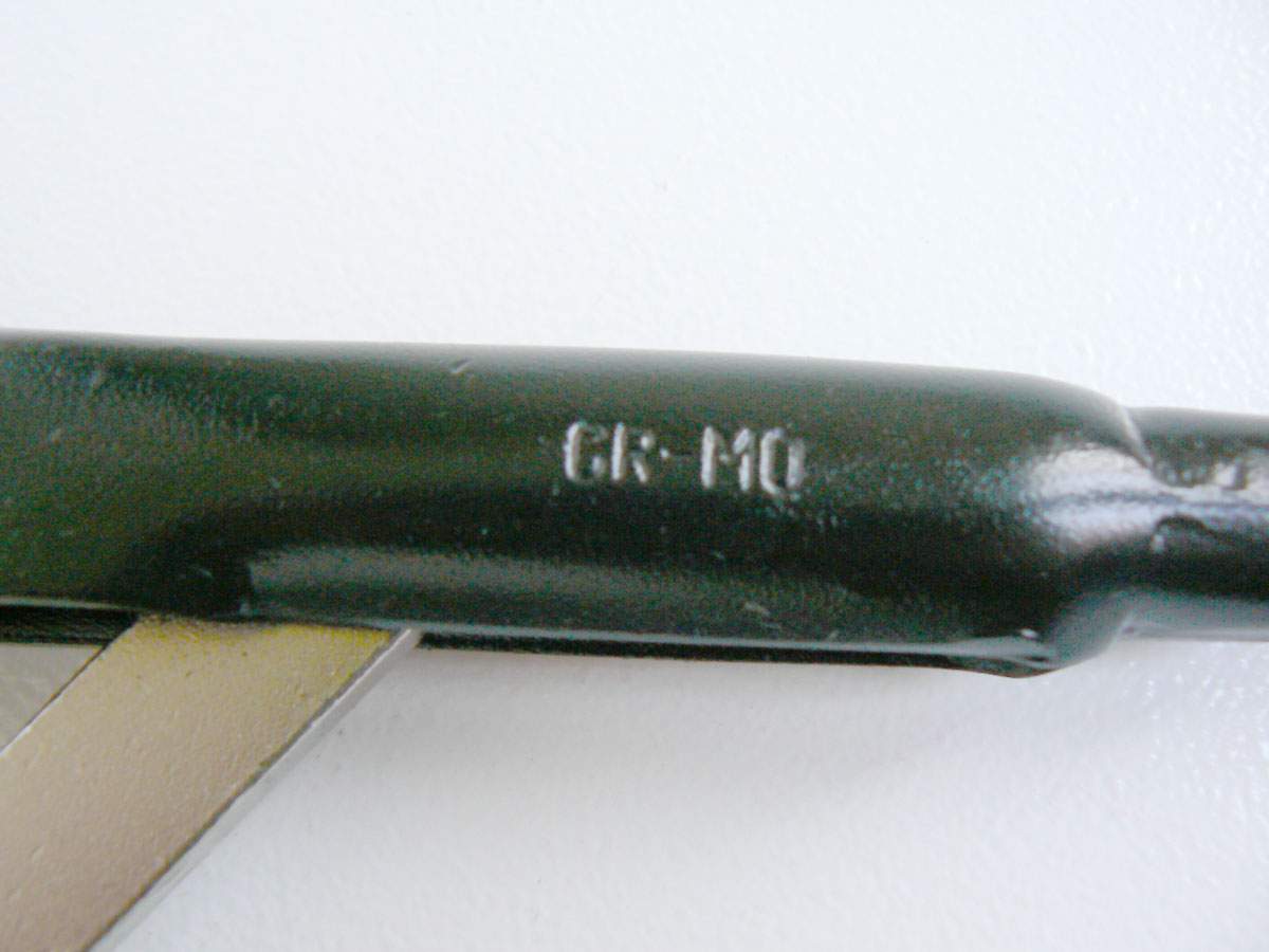 Řezák výfukového potrubí řetězový, do průměru 85 mm, Triumf