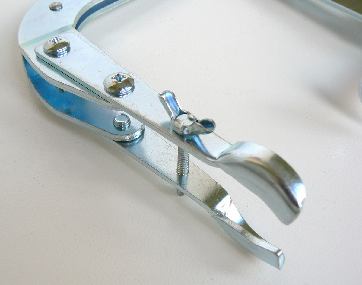 Přípravek na stlačování pružin ventilů, rozsah 75 - 240 mm, benzin, Triumf